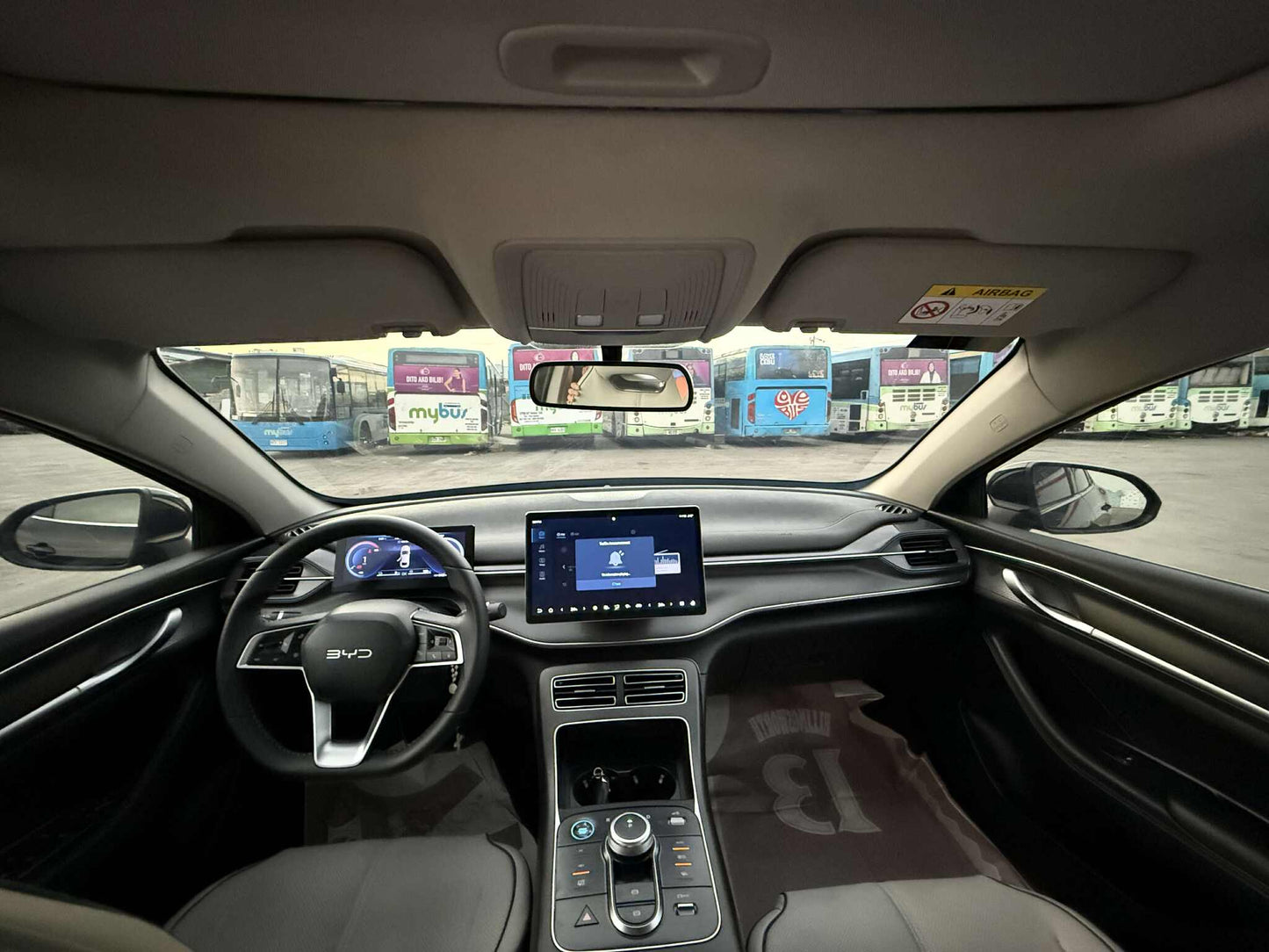 2025 BYD SEAL 5 DMI PREMIUM 1.5L AUTOMATIC TRANSMISSION Gold Aces Car Display Center