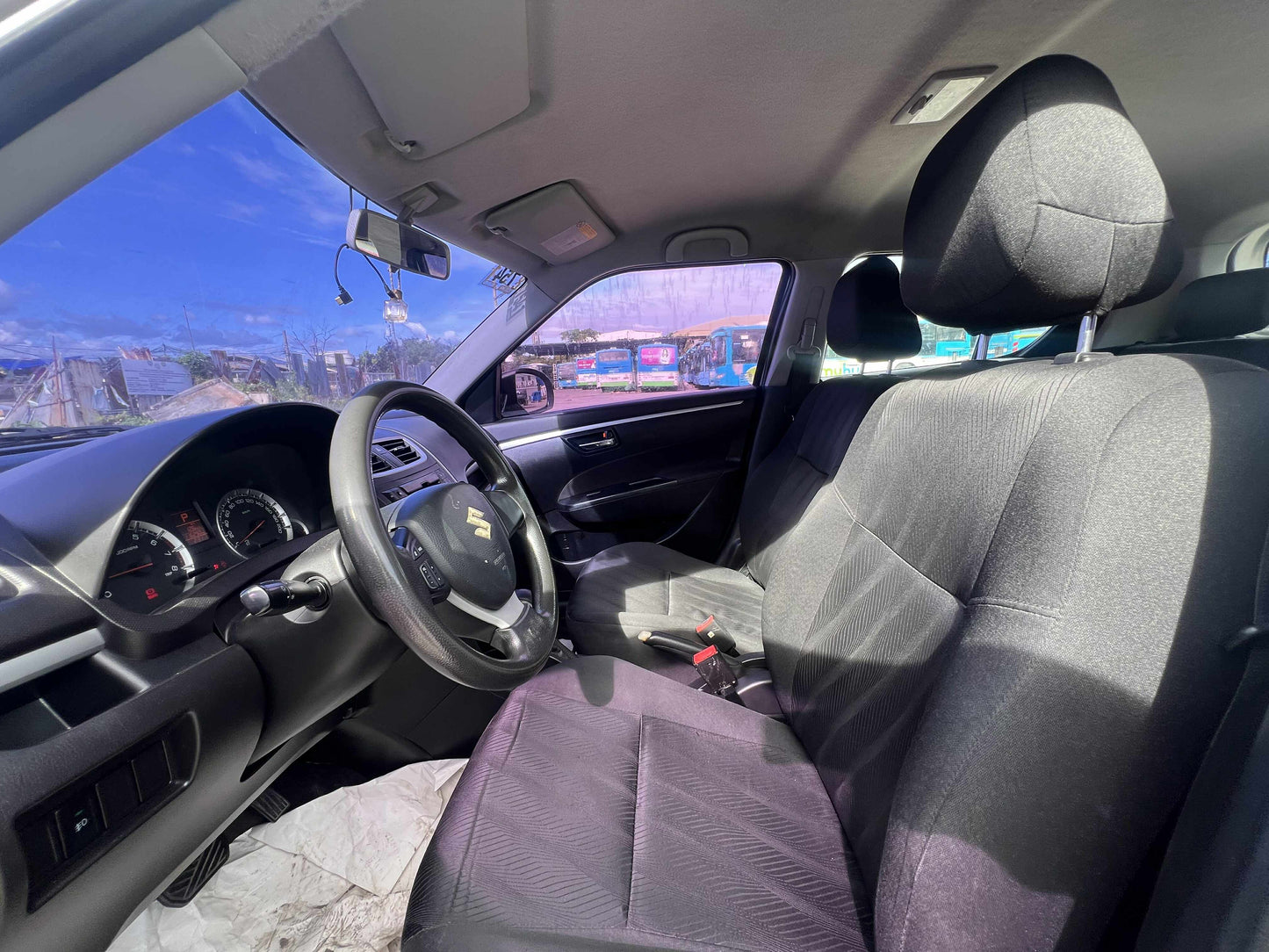 2015 SUZUKI SWIFT 1.2L AUTOMATIC TRANSMISSION Gold Aces Car Display Center