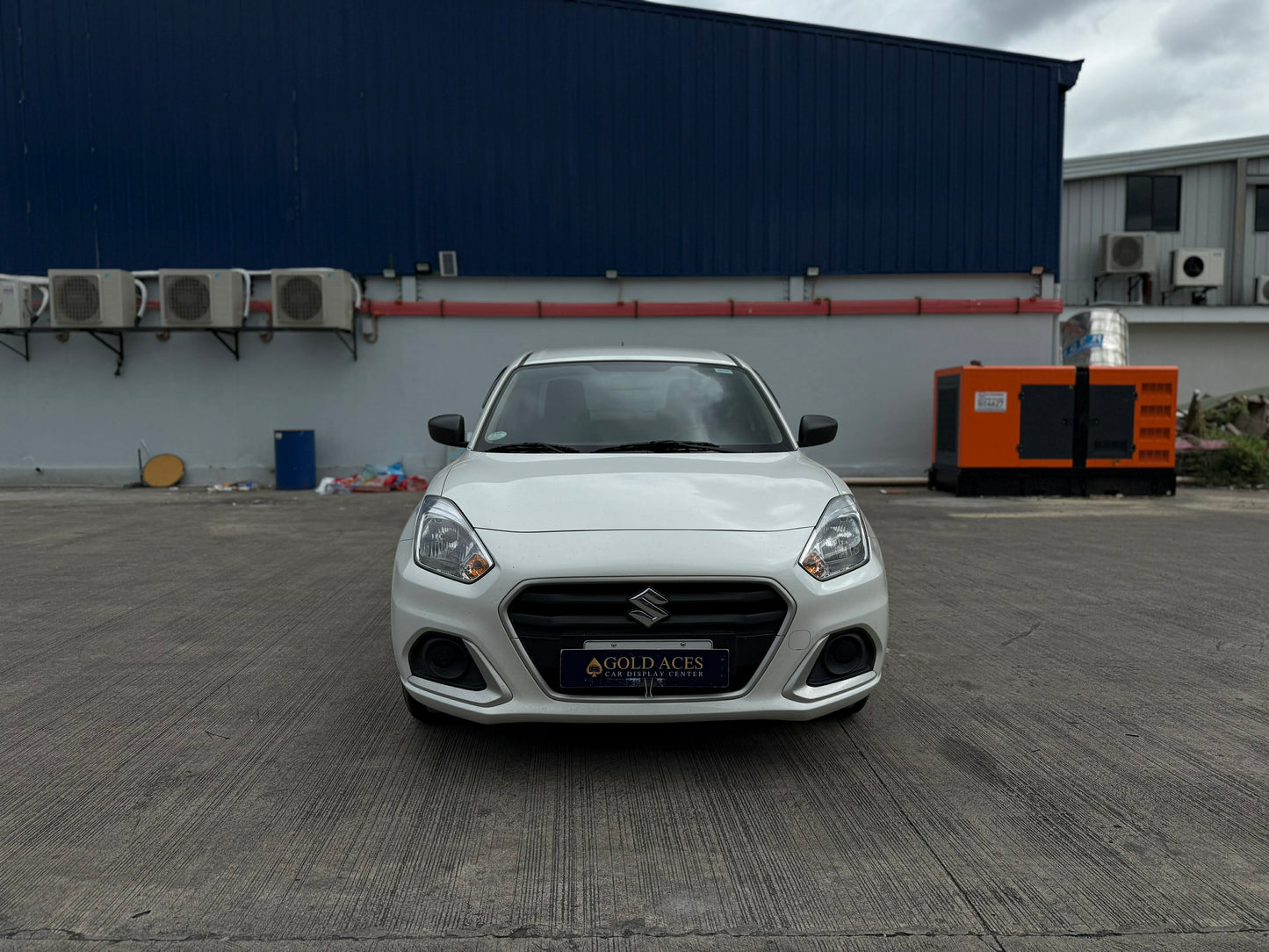 2024 SUZUKI DZIRE 1.2L GL MANUAL TRANSMISSION Gold Aces Car Display Center