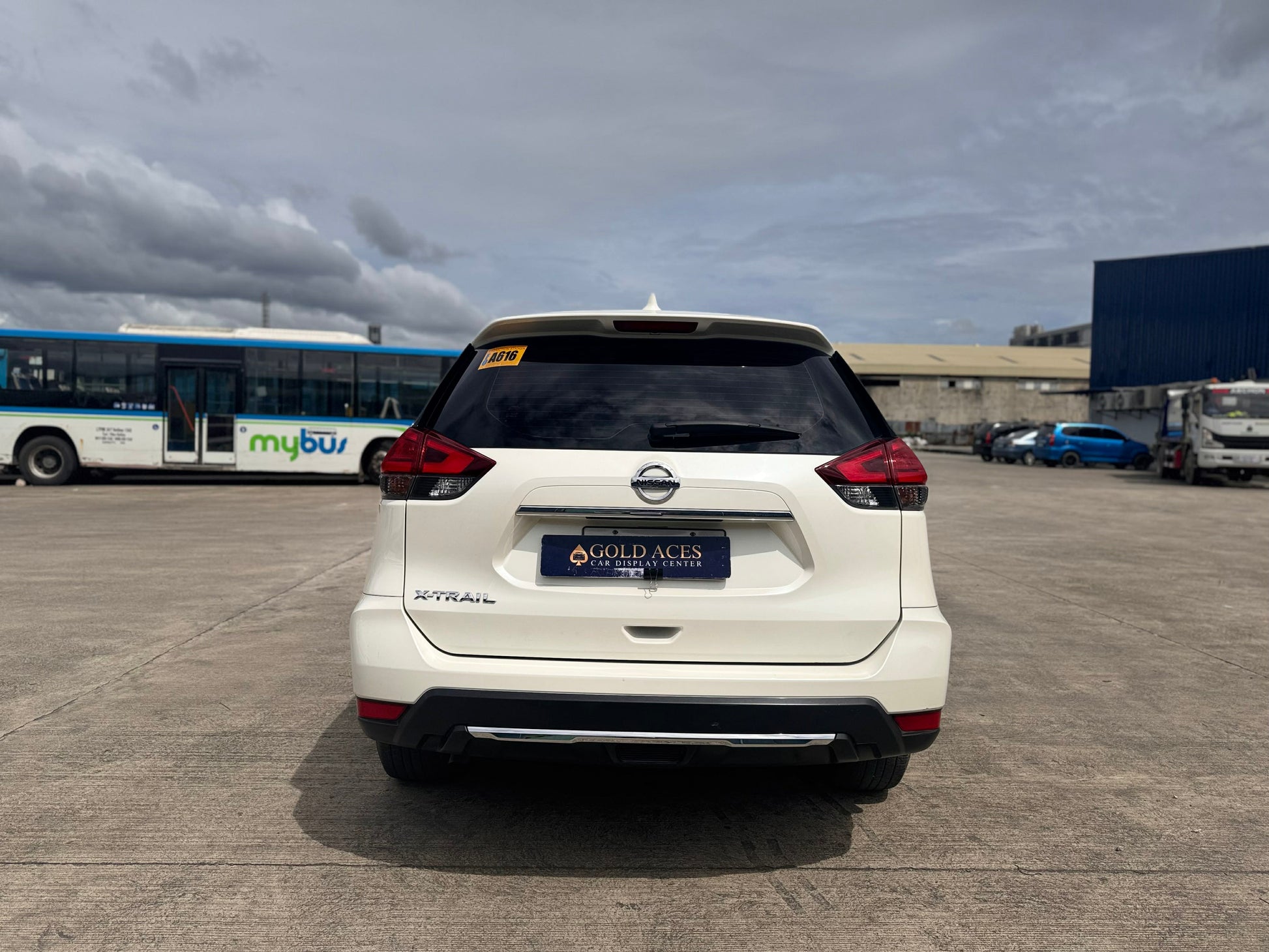 2018 NISSAN X-TRAIL 4X2 AUTOMATIC TRANSMISSION (23T KMS ONLY!) Gold Aces Car Display Center