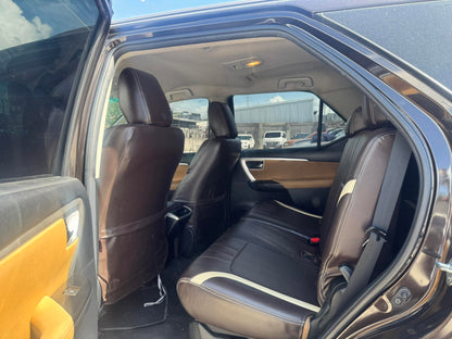 2017 TOYOTA FORTUNER 2.4L G 4X2 AUTOMATIC TRANSMISSION Gold Aces Car Display Center