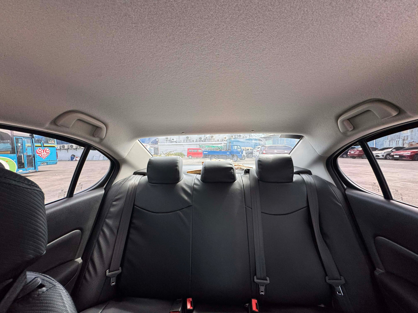 2024 NISSAN NAVARA 2.5L PRO4X AUTOMATIC TRANSMISSION (34TKMS ONLY!) Gold Aces Car Display Center