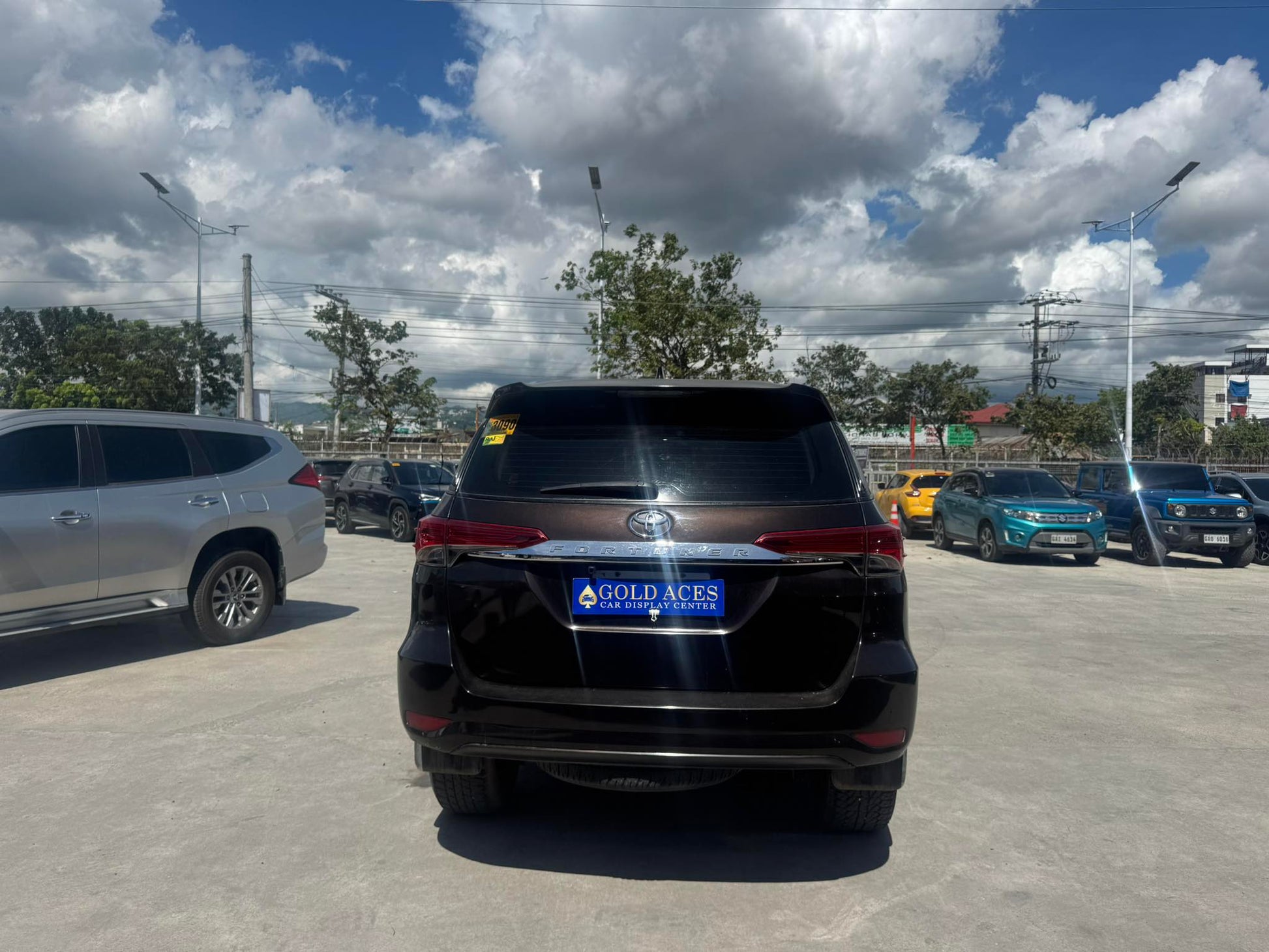 2017 TOYOTA FORTUNER 2.4L G 4X2 AUTOMATIC TRANSMISSION TOYOTA