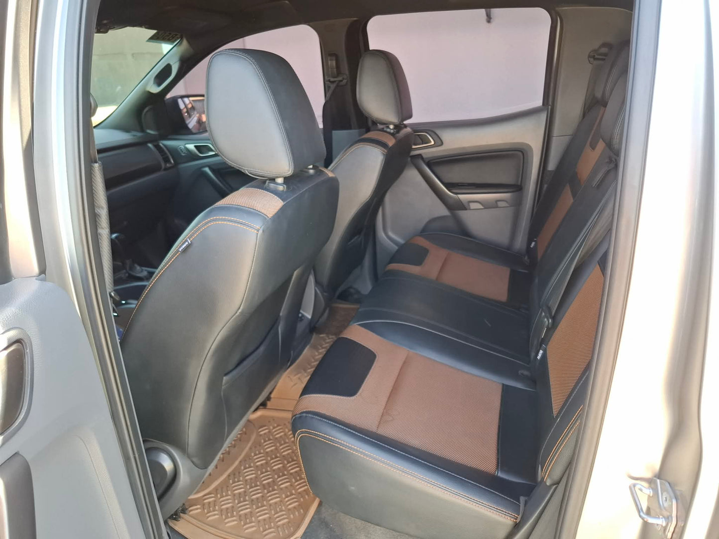 2018 FORD RANGER WILDTRAK 2.2L 4X2 DSL AUTOMATIC TRANSMISSION Gold Aces Car Display Center