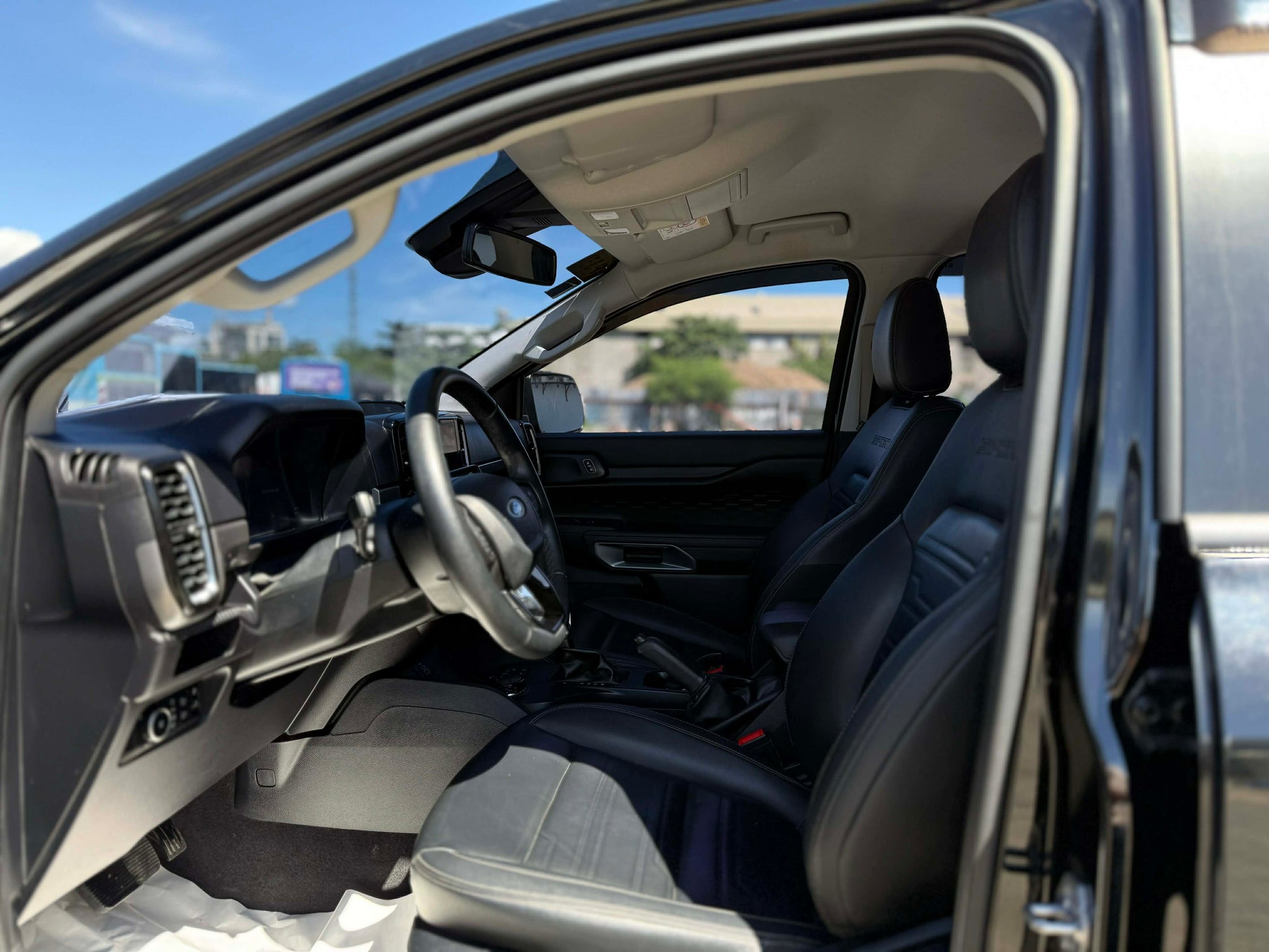 2023 FORD RANGER SPORT 2.0L 4X4 AUTOMATIC TRANSMISSION Gold Aces Car Display Center