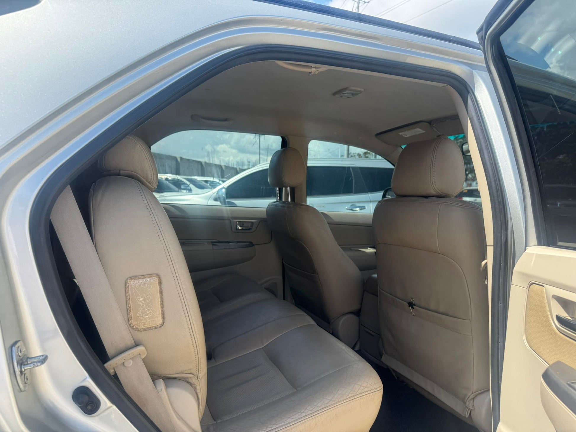 2005 TOYOTA FORTUNER 2.7L GAS 4X2 AUTOMATIC TRANSMISSION TOYOTA