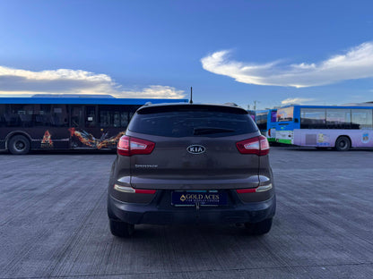 2011 KIA SPORTAGE EX 2.0L EX GAS AUTOMATIC TRANSMISSION Gold Aces Car Display Center