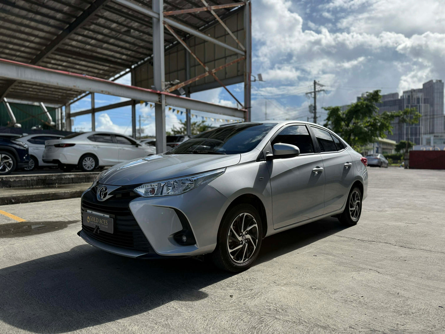 2025 TOYOTA VIOS 1.3L XLE AUTOMATIC TRANSMISSION Gold Aces Car Display Center