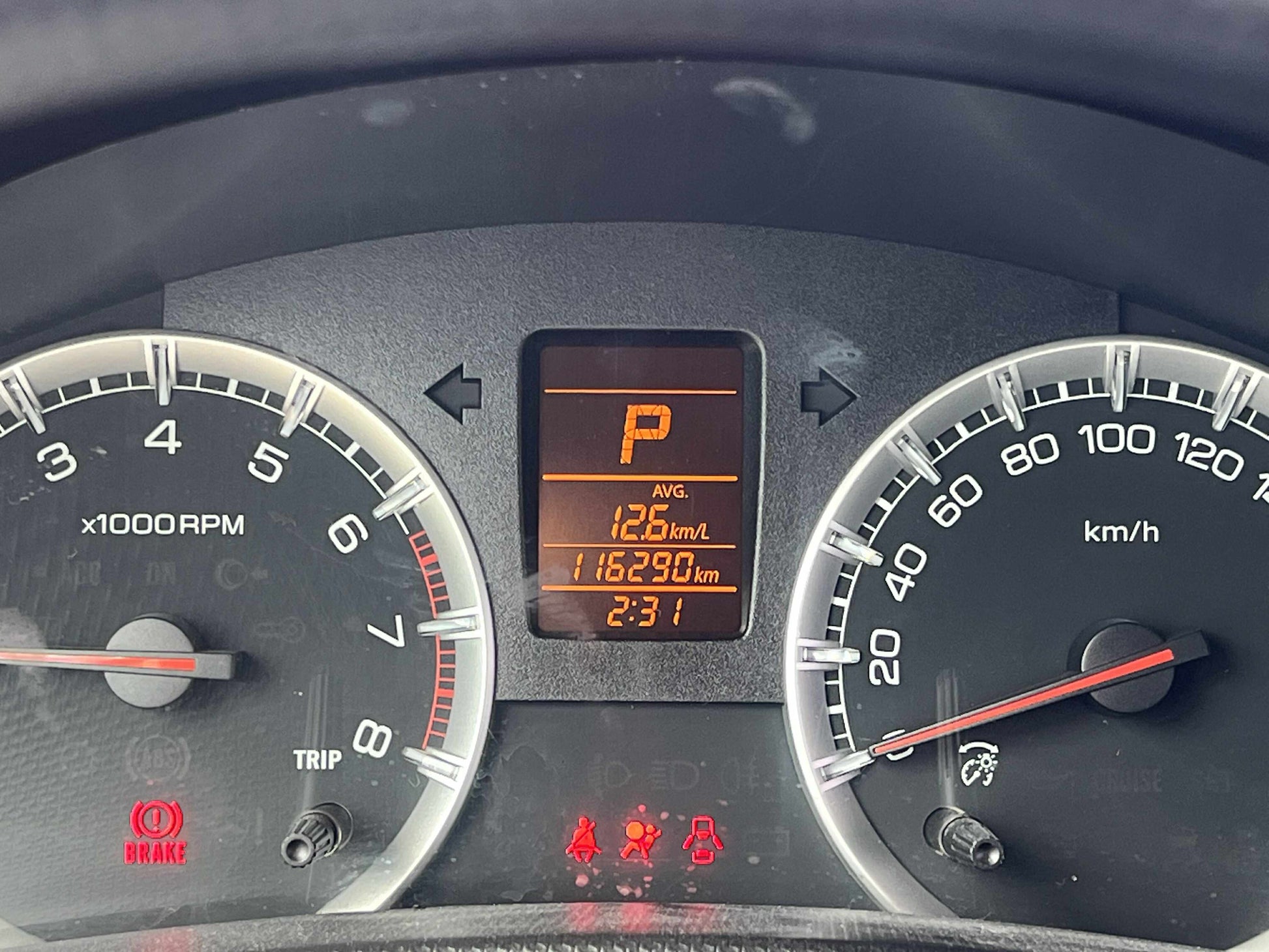 2015 SUZUKI SWIFT 1.2L AUTOMATIC TRANSMISSION Gold Aces Car Display Center