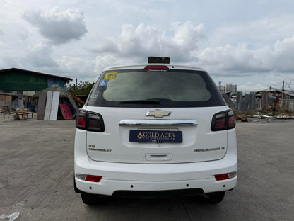 2014 CHEVROLET TRAILBLAZER 2.8L 4X2 AUTOMATIC TRANSMISSION Gold Aces Car Display Center