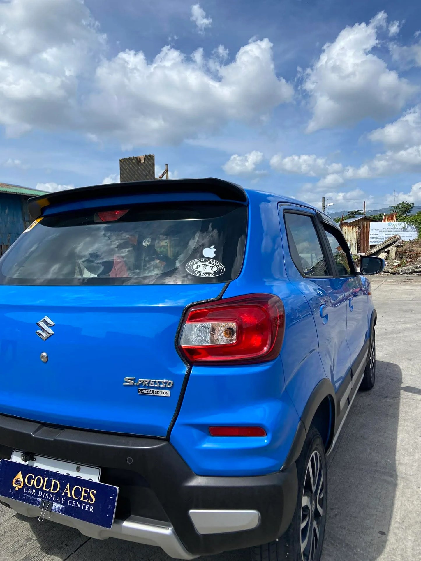 2022 SUZUKI SPRESSO 1.0L GL MANUAL TRANSMISSION Gold Aces Car Display Center