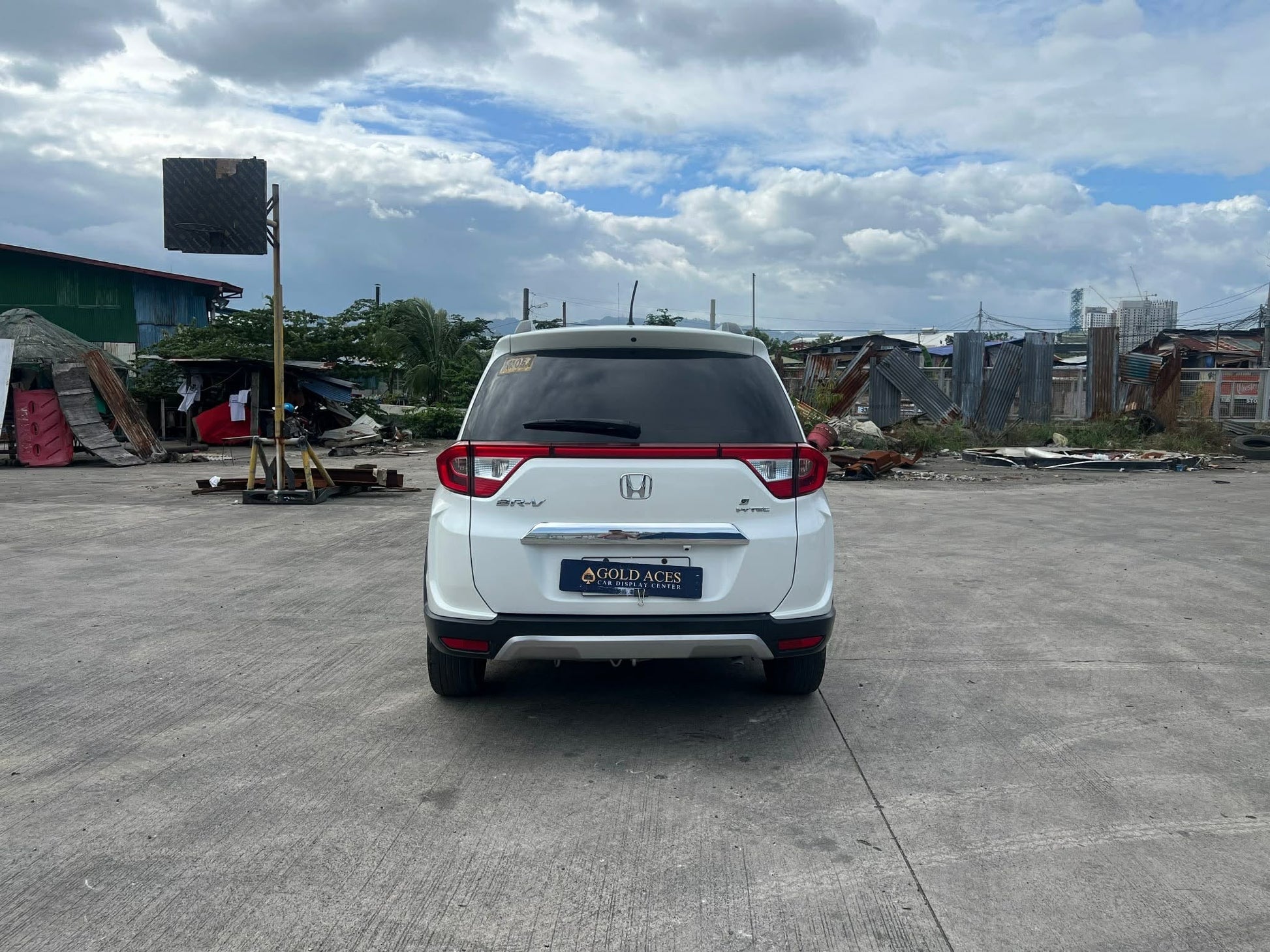 2017 HONDA BRV 1.5L V AUTOMATIC TRANSMISSION Gold Aces Car Display Center