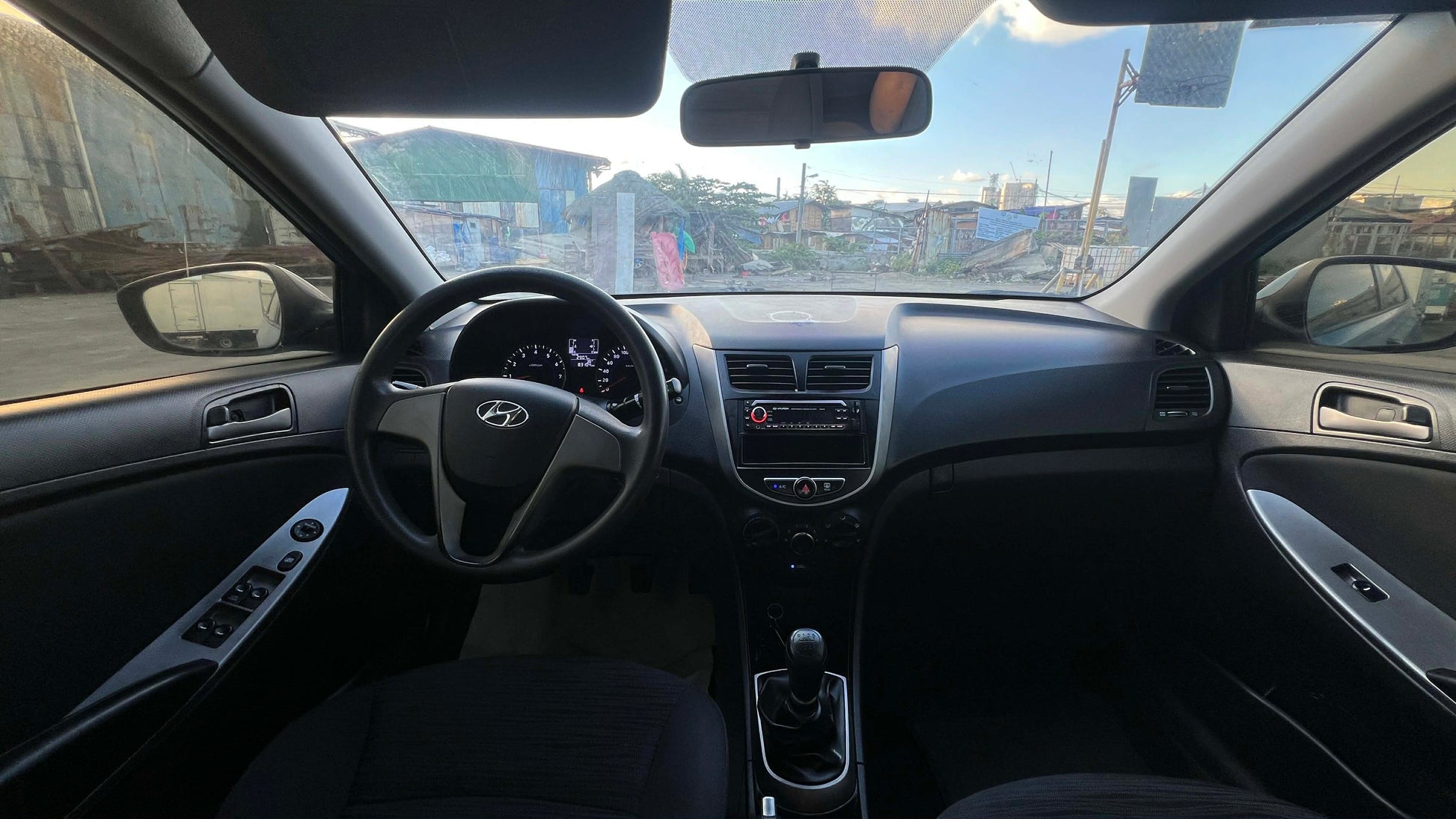 2019 HYUNDAI ACCENT 1.4L GL AUTOMATIC TRANSMISSION Gold Aces Car Display Center