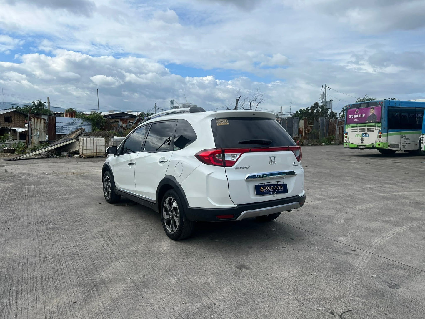 2017 HONDA BRV 1.5L V AUTOMATIC TRANSMISSION Gold Aces Car Display Center