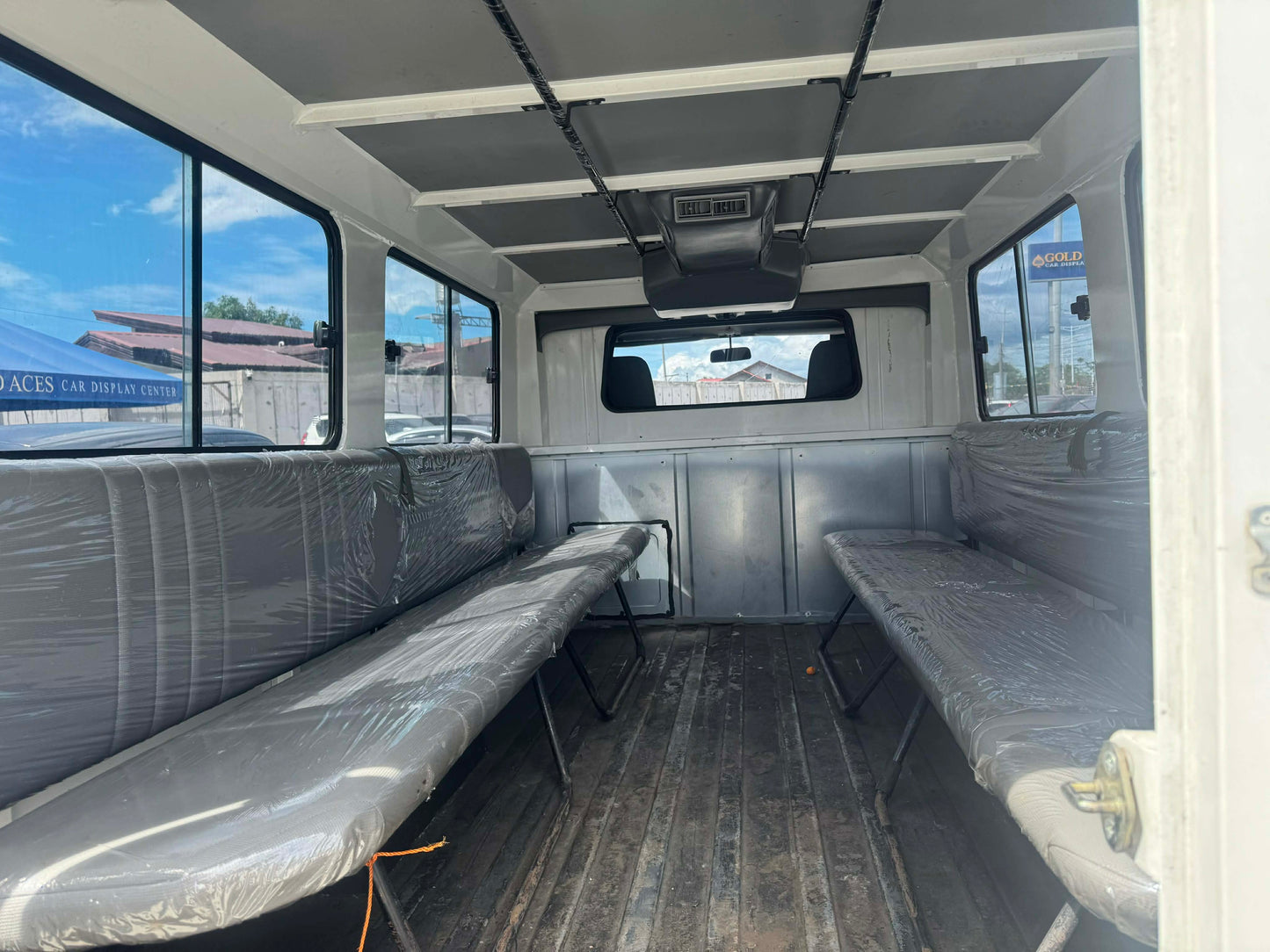 2024 MITSUBISHI L300 2.2L DSL MANUAL TRANSMISSION Gold Aces Car Display Center