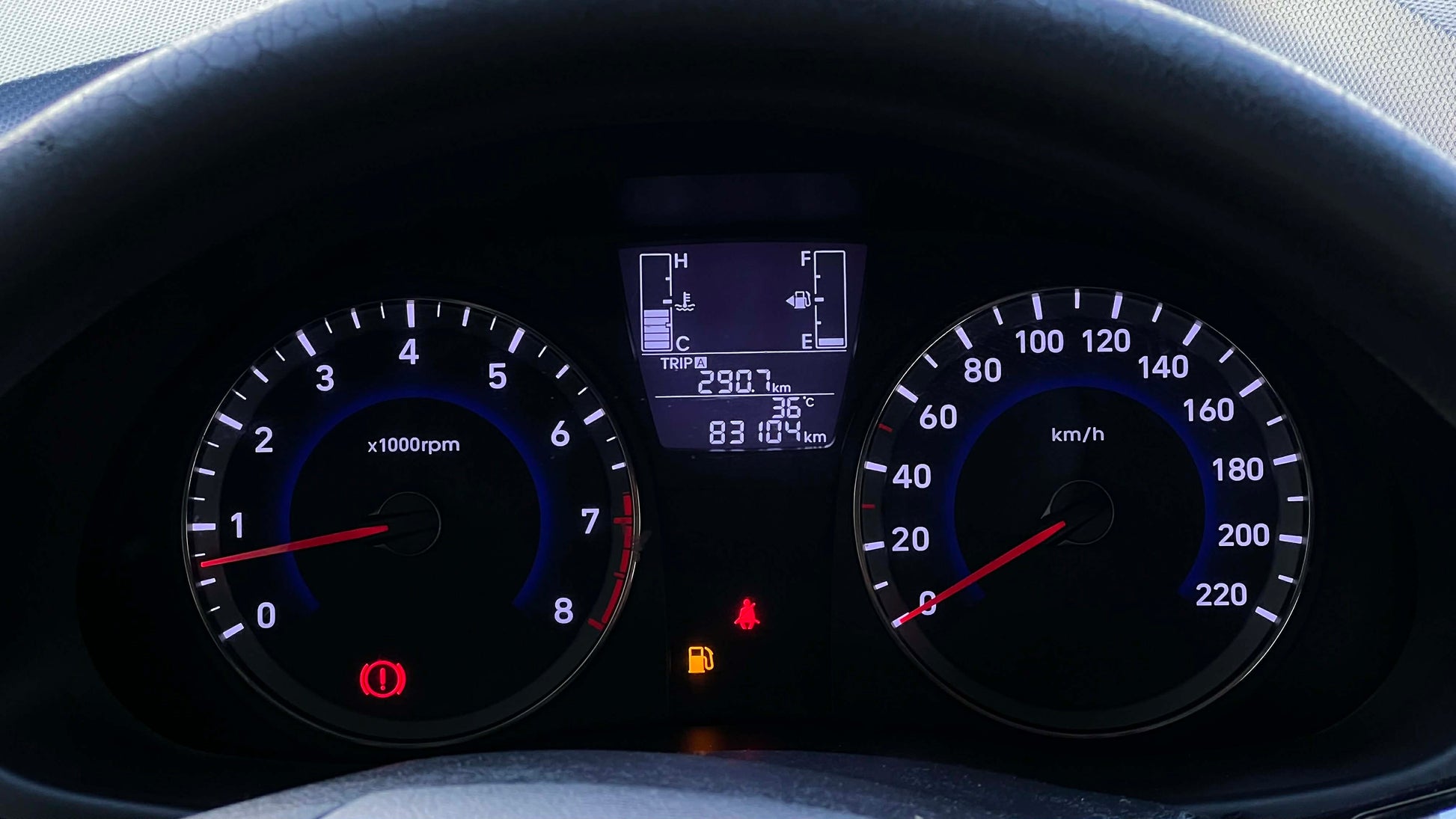 2019 HYUNDAI ACCENT 1.4L GL AUTOMATIC TRANSMISSION Gold Aces Car Display Center