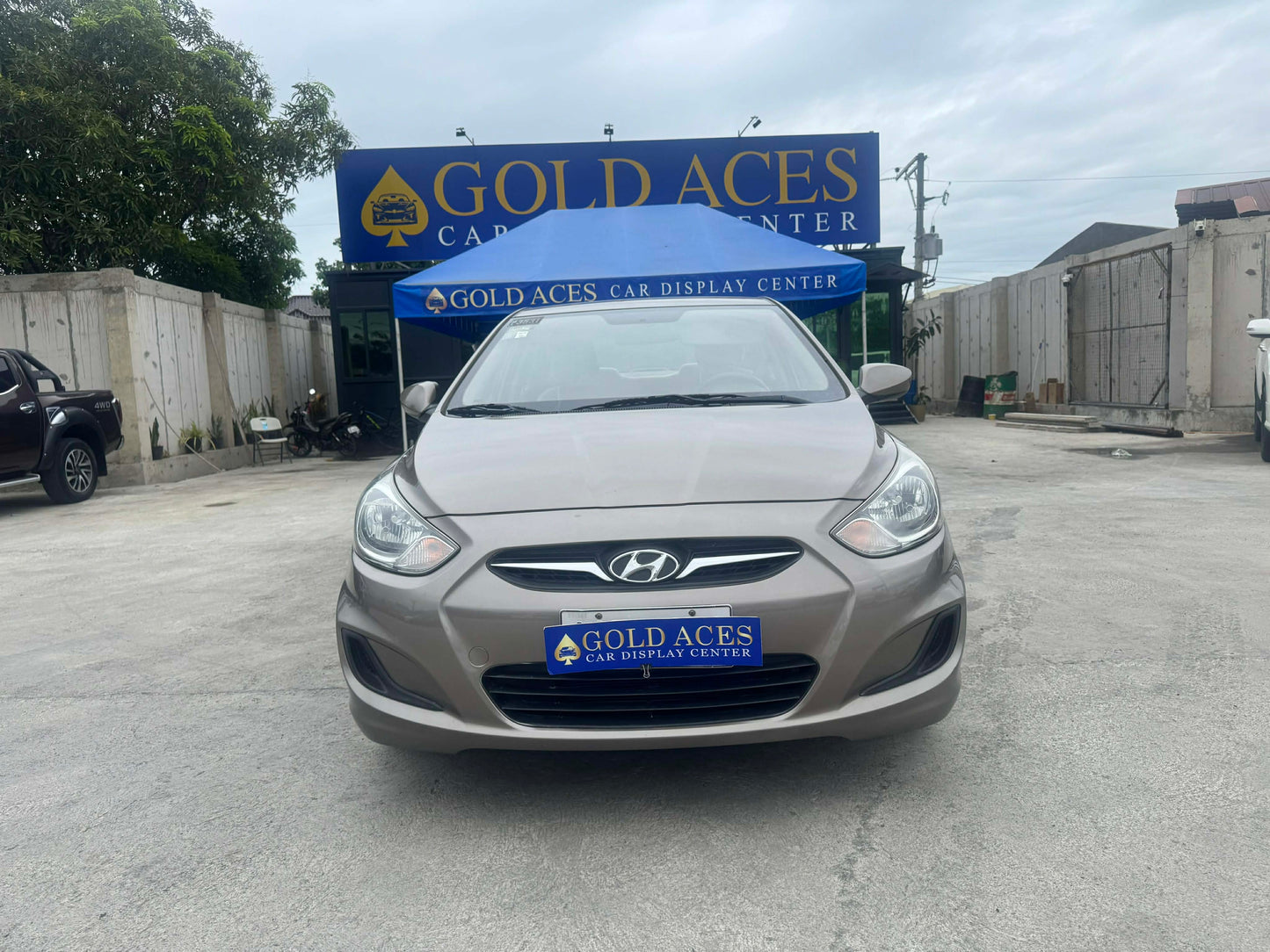 2014 HYUNDAI ACCENT 1.4L GL MANUAL TRANSMISSION Gold Aces Car Display Center