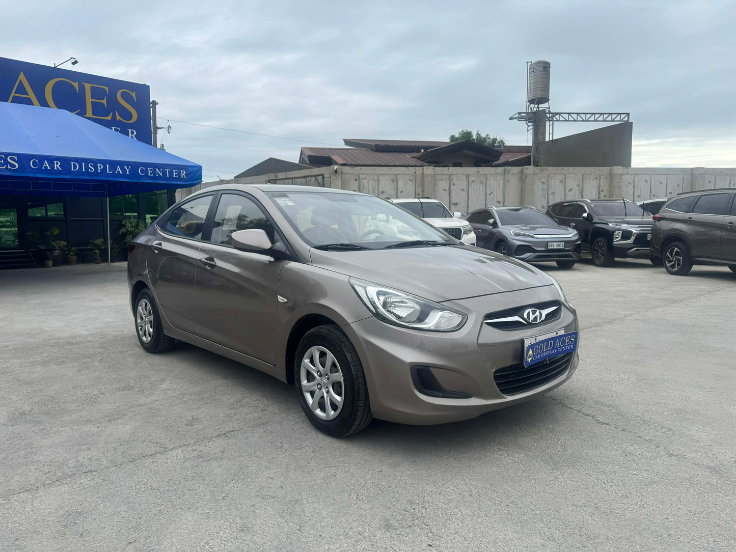 2014 HYUNDAI ACCENT 1.4L GL MANUAL TRANSMISSION Gold Aces Car Display Center