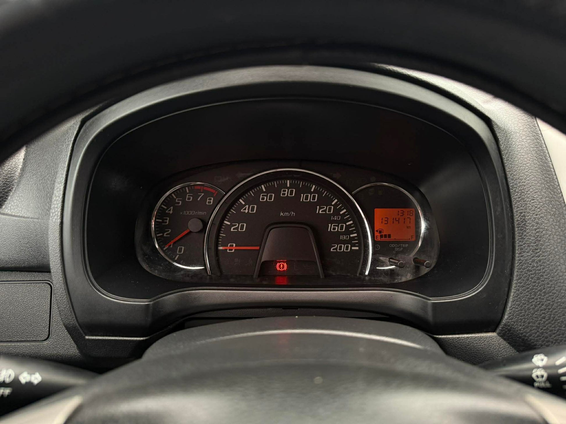 2015 TOYOTA WIGO G 1.0L AUTOMATIC TRANSMISSION Gold Aces Car Display Center