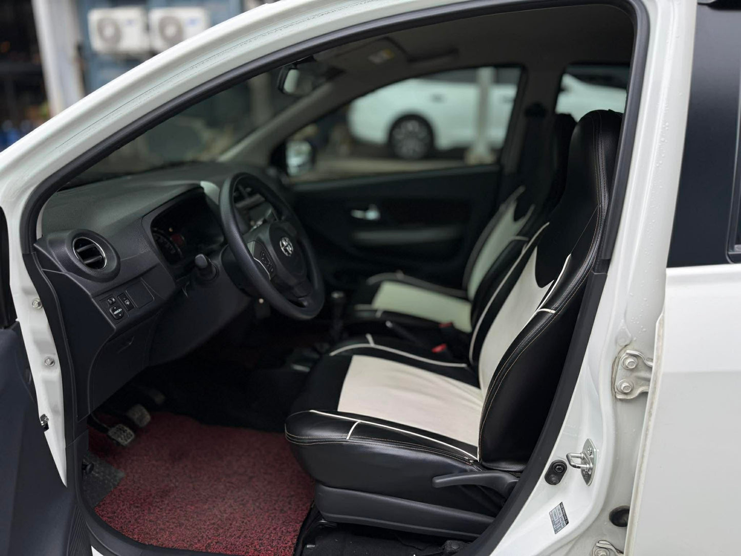 2017 TOYOTA WIGO G 1.0L MANUAL TRANSMISSION TOYOTA