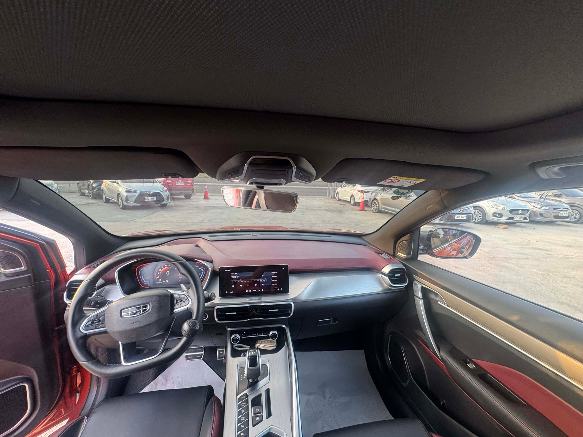 2020 GEELY COOLRAY SPORTS 1.5L AUTOMATIC TRANSMISSION Gold Aces Car Display Center