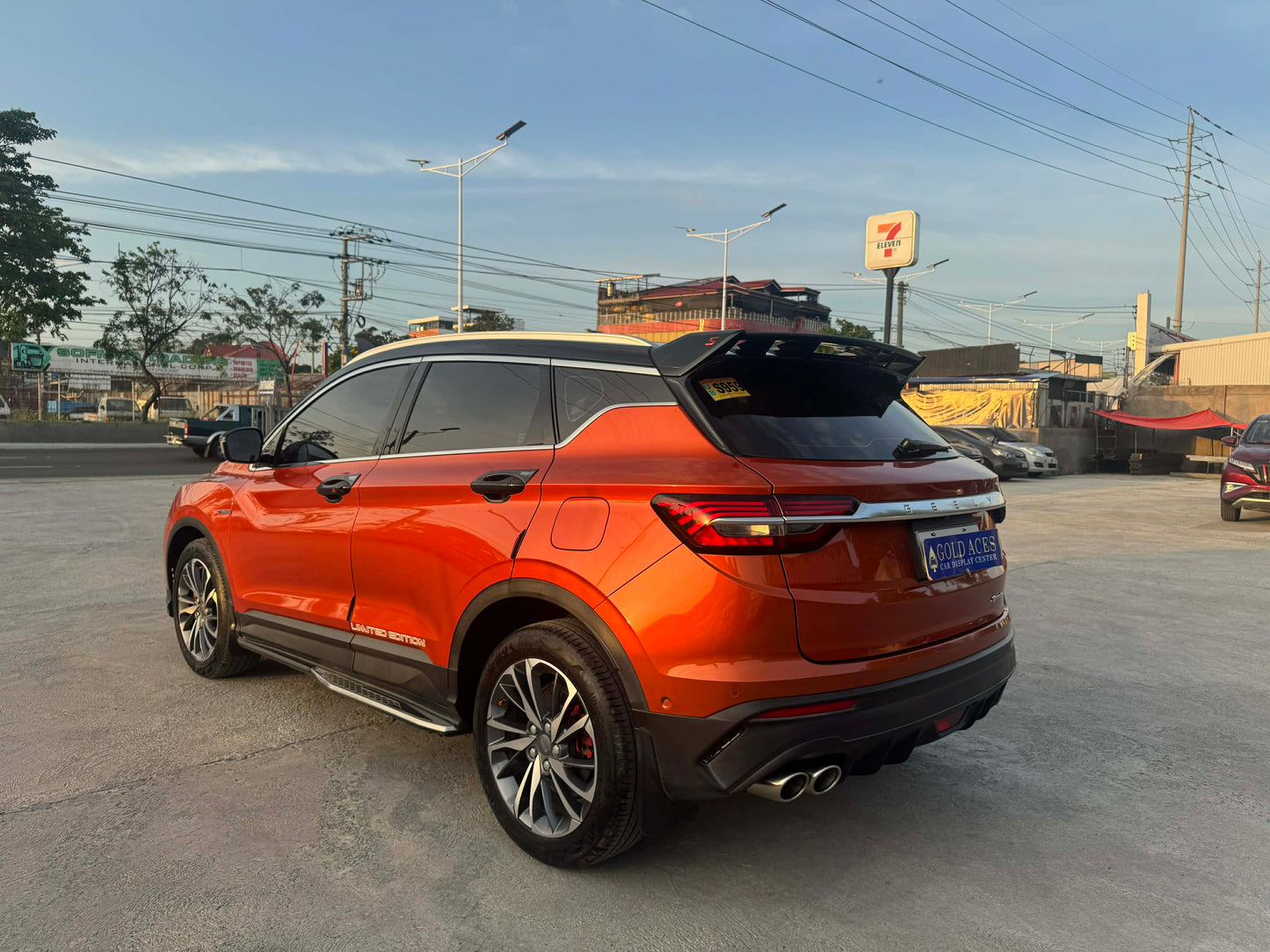 2020 GEELY COOLRAY SPORTS 1.5L AUTOMATIC TRANSMISSION Gold Aces Car Display Center