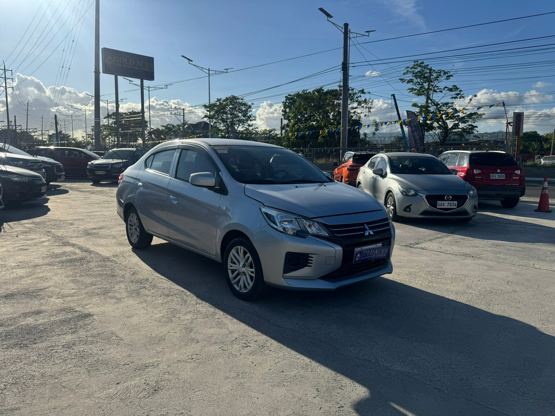 2024 MITSUBISHI MIRAGE G4 GLX 1.2L AUTOMATIC TRANSMISSION Gold Aces Car Display Center