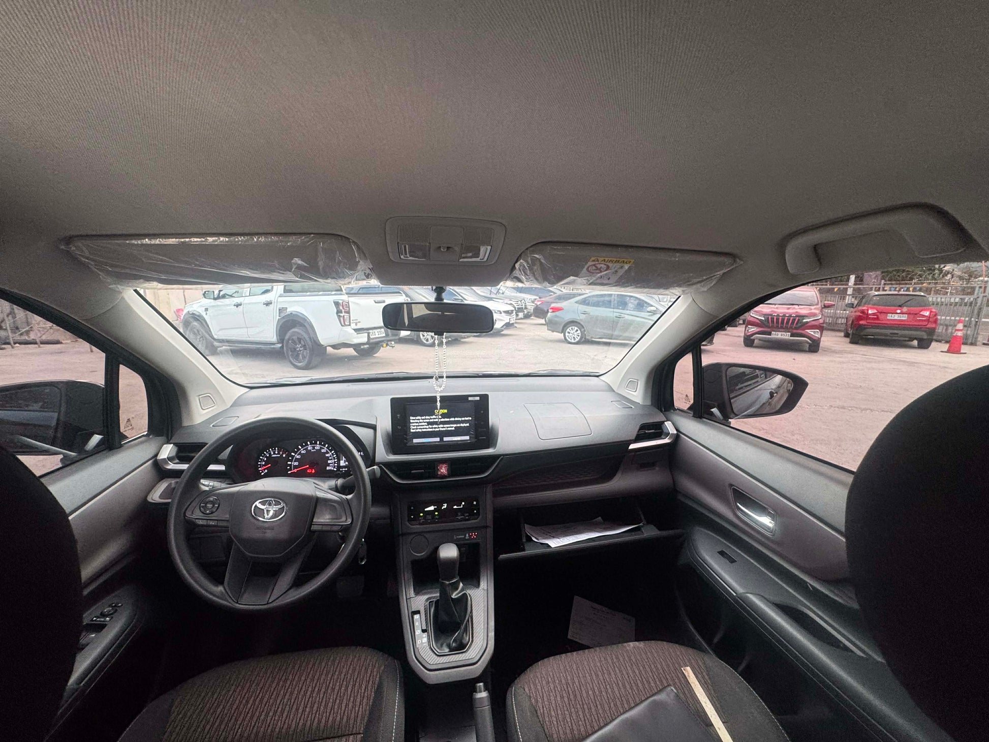 2025 TOYOTA AVANZA 1.3L E CVT AUTOMATIC TRANSMISSION (3T KMS ONLY!) Gold Aces Car Display Center