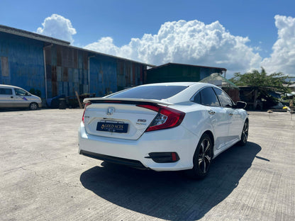 2016 HONDA CIVIC 1.5L RS AUTOMATIC TRANSMISSION Gold Aces Car Display Center