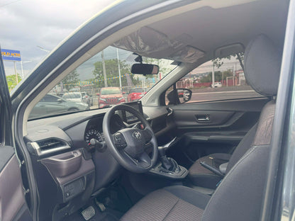 2025 TOYOTA AVANZA 1.3L E CVT AUTOMATIC TRANSMISSION (3T KMS ONLY!) Gold Aces Car Display Center