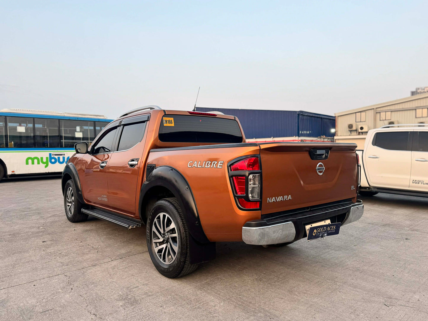 2021 NISSAN NAVARA 2.5L EL AUTOMATIC TRANSMISSION Gold Aces Car Display Center