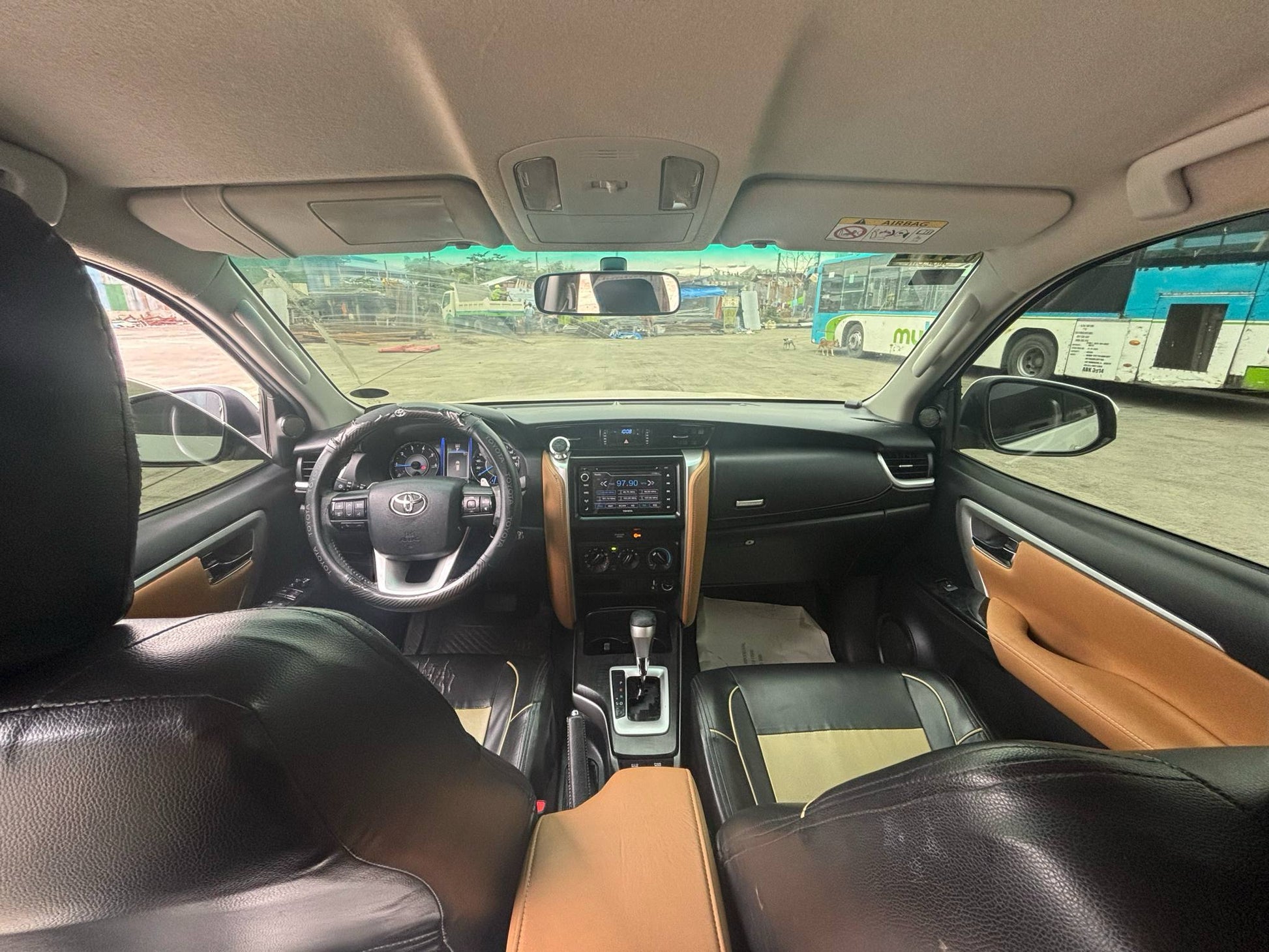 2017 TOYOTA FORTUNER 2.4L G 4X2 AUTOMATIC TRANSMISSION TOYOTA