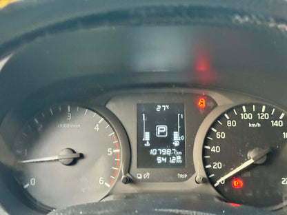 2021 NISSAN NAVARA 2.5L EL AUTOMATIC TRANSMISSION Gold Aces Car Display Center