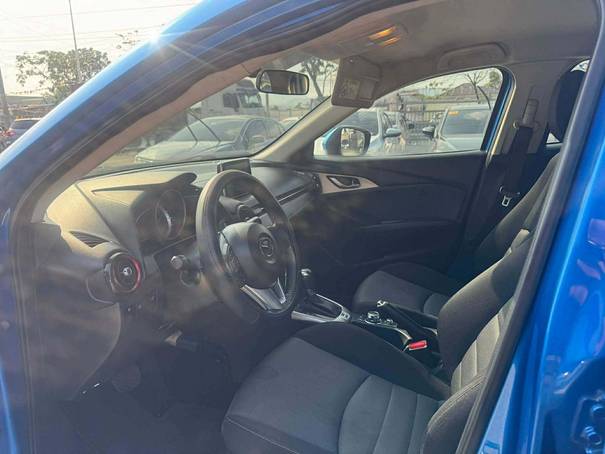 2017 MAZDA CX3 2.0L AUTOMATIC TRANSMISSION Gold Aces Car Display Center