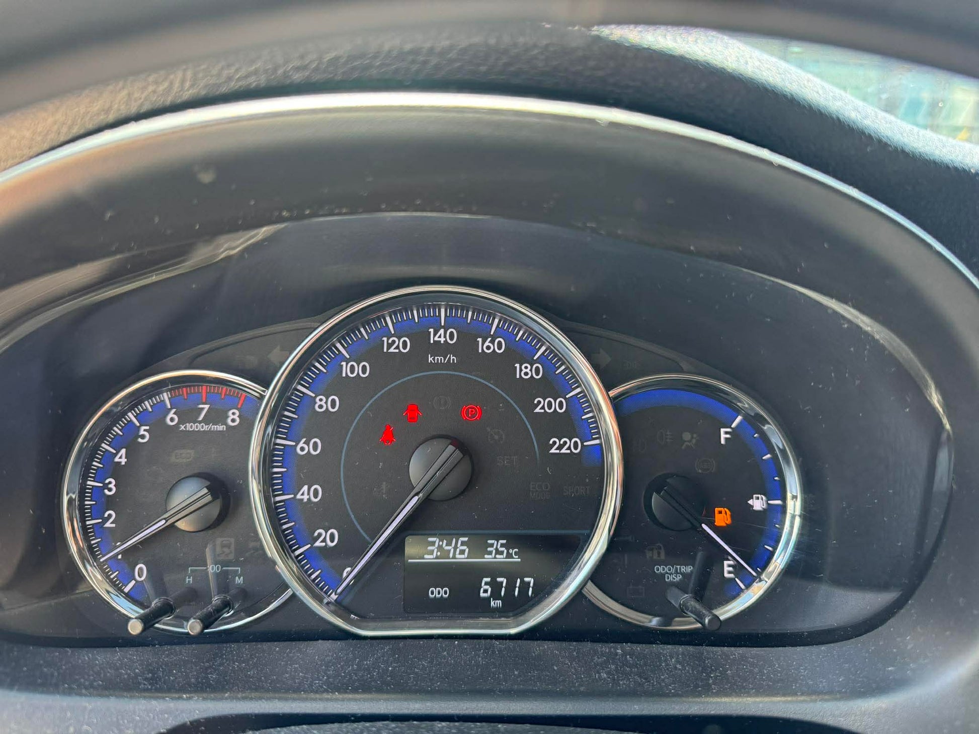 2024 TOYOTA VIOS 1.3L XLE MANUAL TRANSMISSION Gold Aces Car Display Center