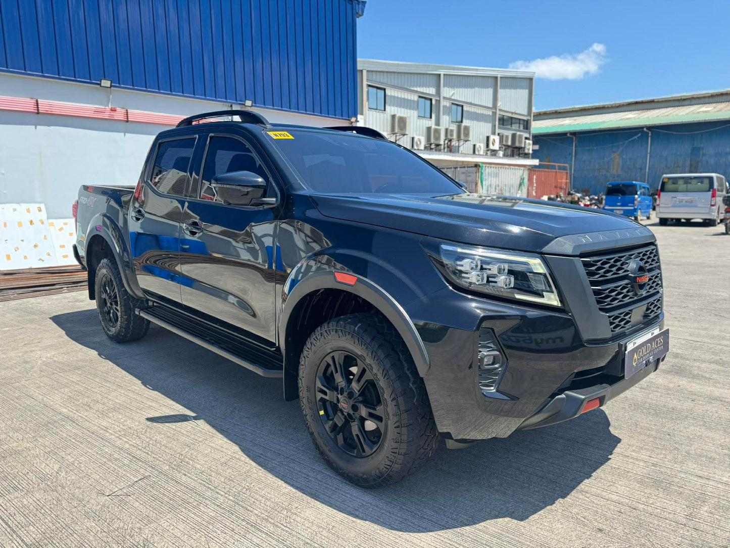 2021 NISSAN NAVARA 2.5L PRO4X AUTOMATIC TRANSMISSION Gold Aces Car Display Center