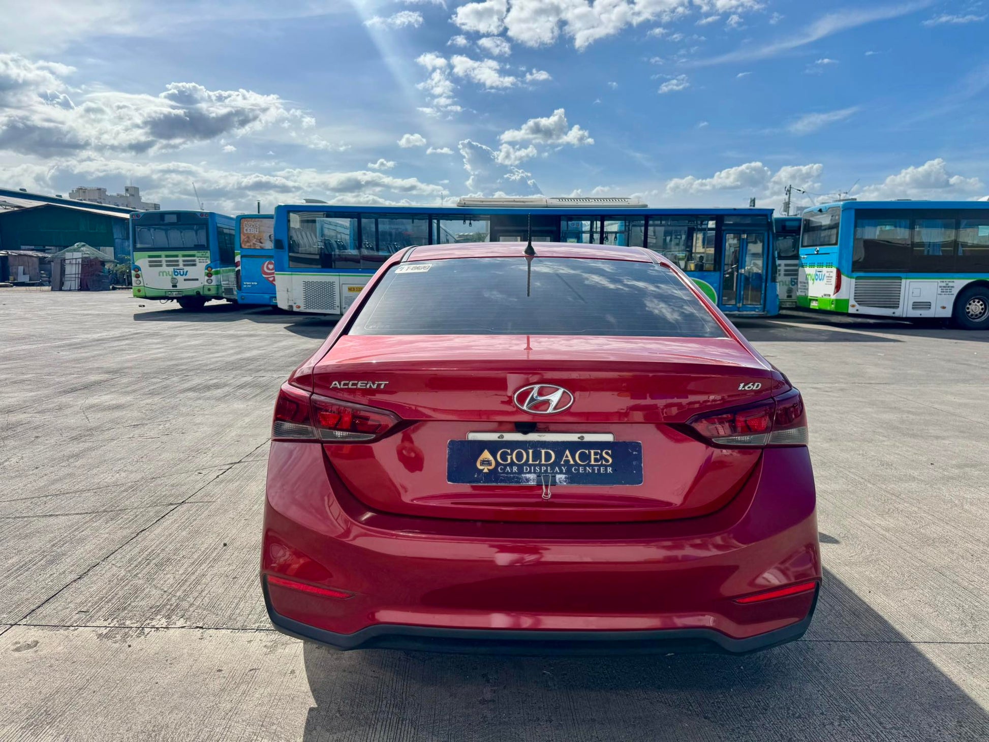 2020 HYUNDAI ACCENT 1.4L GL MANUAL TRANSMISSION Gold Aces Car Display Center