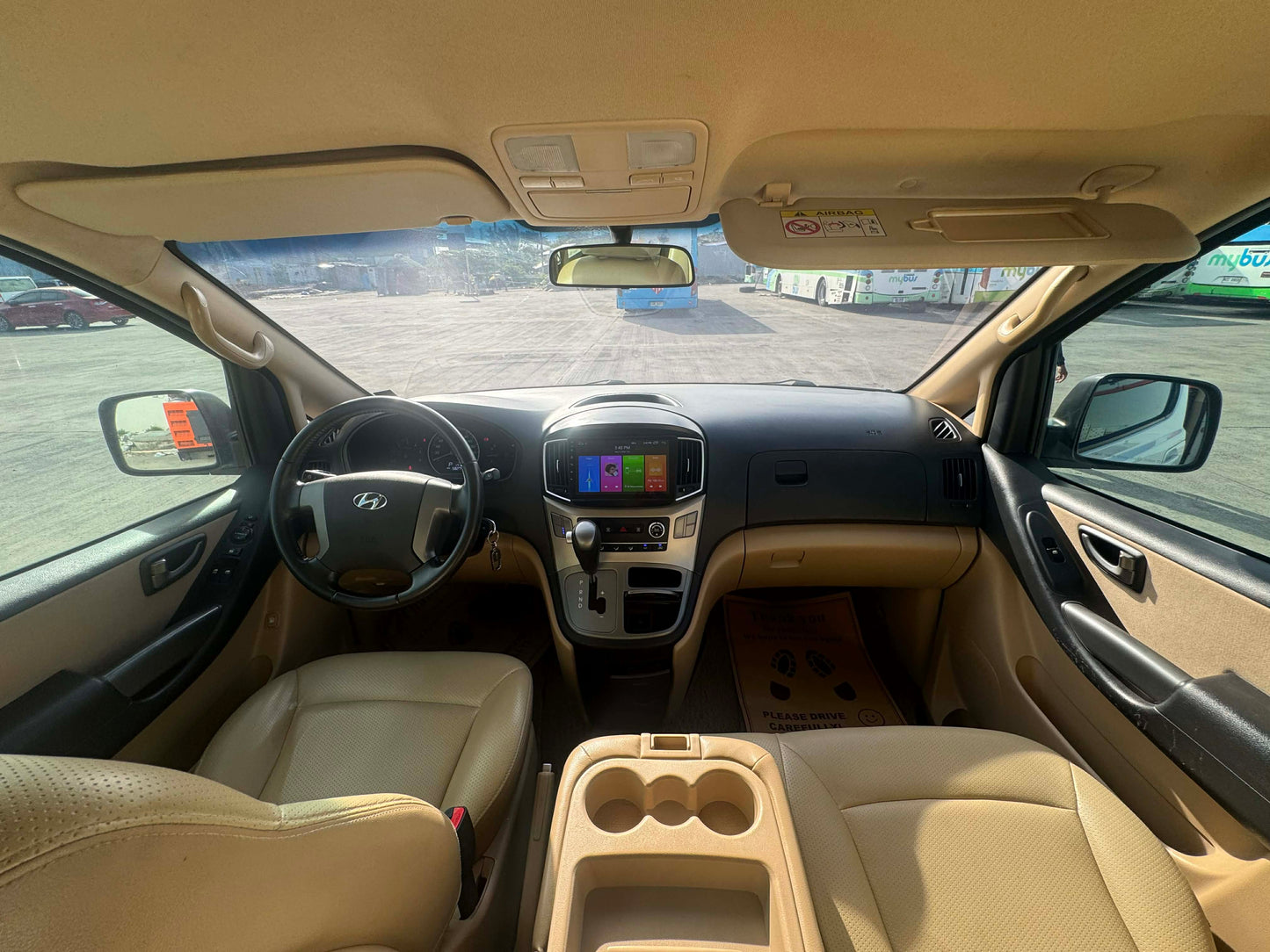 2019 HYUNDAI STAREX GOLD 2.5L CRDi AUTOMATIC TRANSMISSION Gold Aces Car Display Center