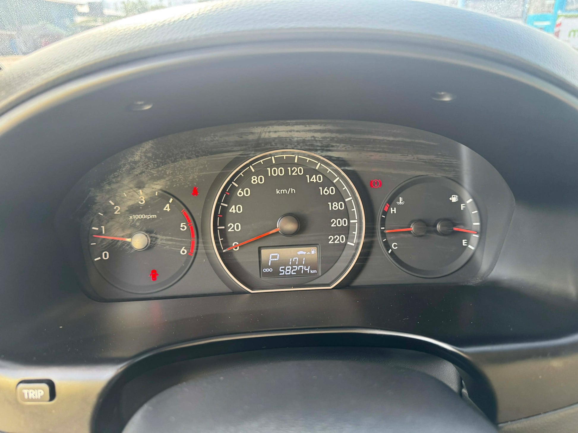 2019 HYUNDAI STAREX GOLD 2.5L CRDi AUTOMATIC TRANSMISSION Gold Aces Car Display Center