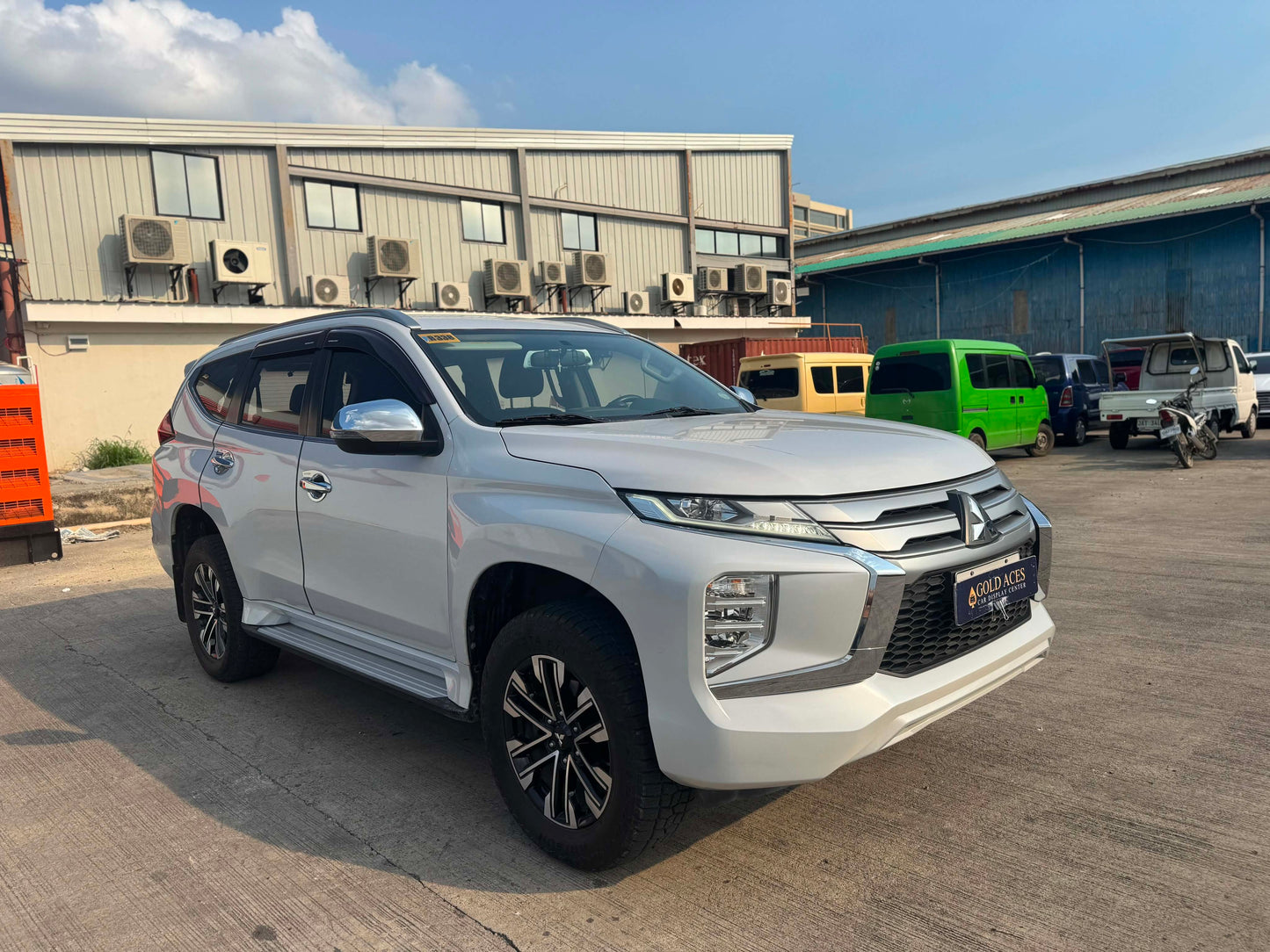 2020 MITSUBISHI MONTERO SPORT GT 2.4L DSL AUTOMATIC TRANSMISSION Gold Aces Car Display Center