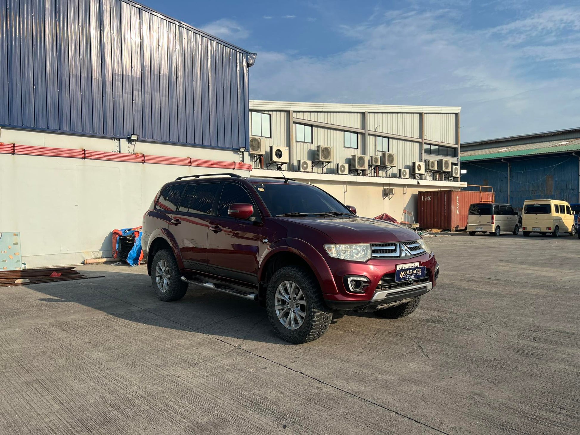 2015 MITSUBISHI MONTERO SPORTS GLS 2.4L DSL MANUAL TRANSMISSION (77TKMS ONLY!) Gold Aces Car Display Center