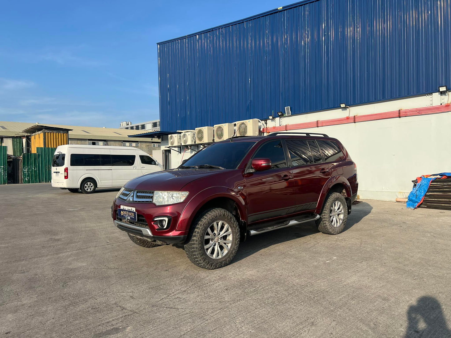 2015 MITSUBISHI MONTERO SPORTS GLS 2.4L DSL MANUAL TRANSMISSION (77TKMS ONLY!) Gold Aces Car Display Center