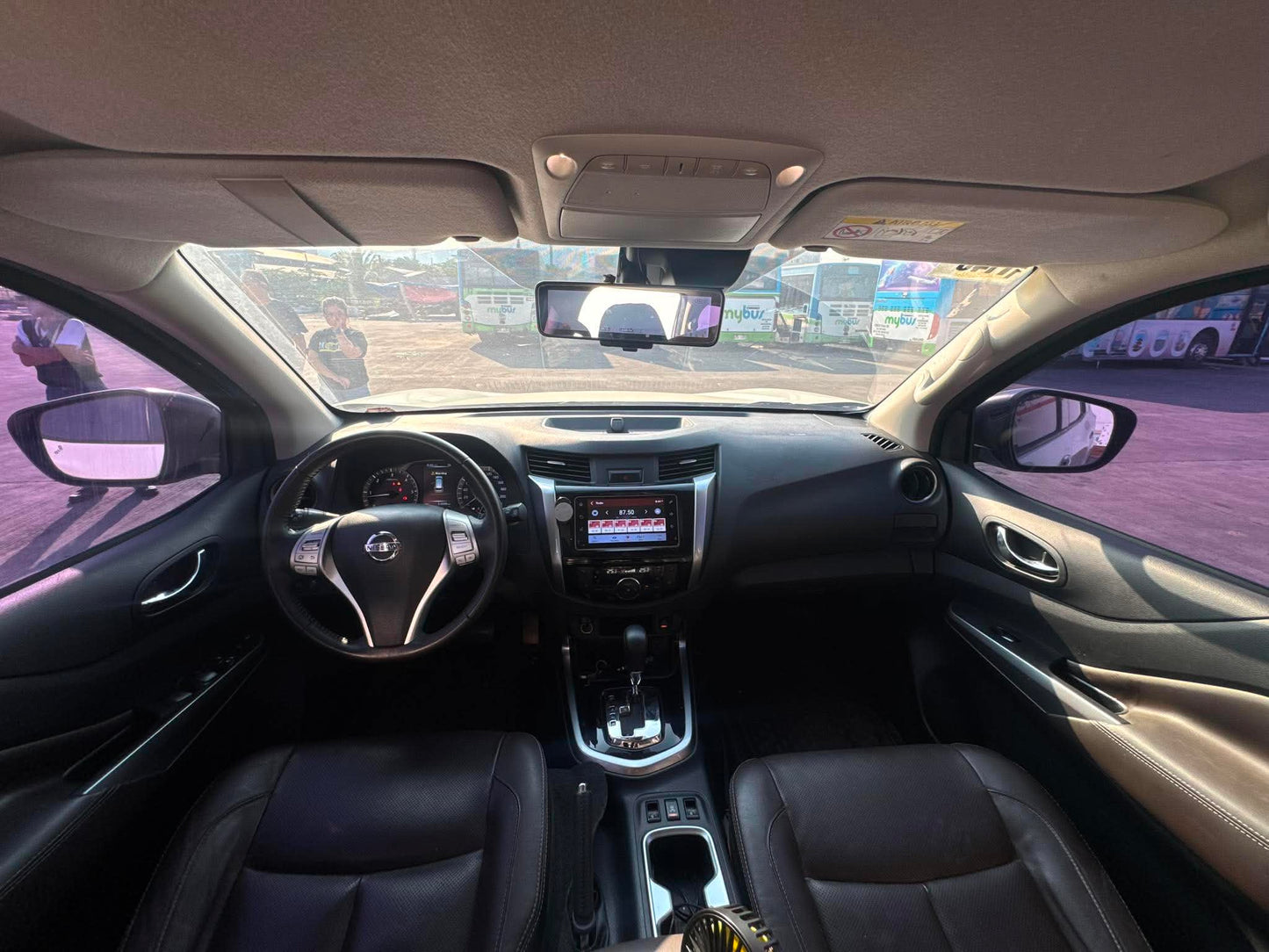 2019 NISSAN TERRA 2.5L VL 4X2 AUTOMATIC TRANMISSION Gold Aces Car Display Center
