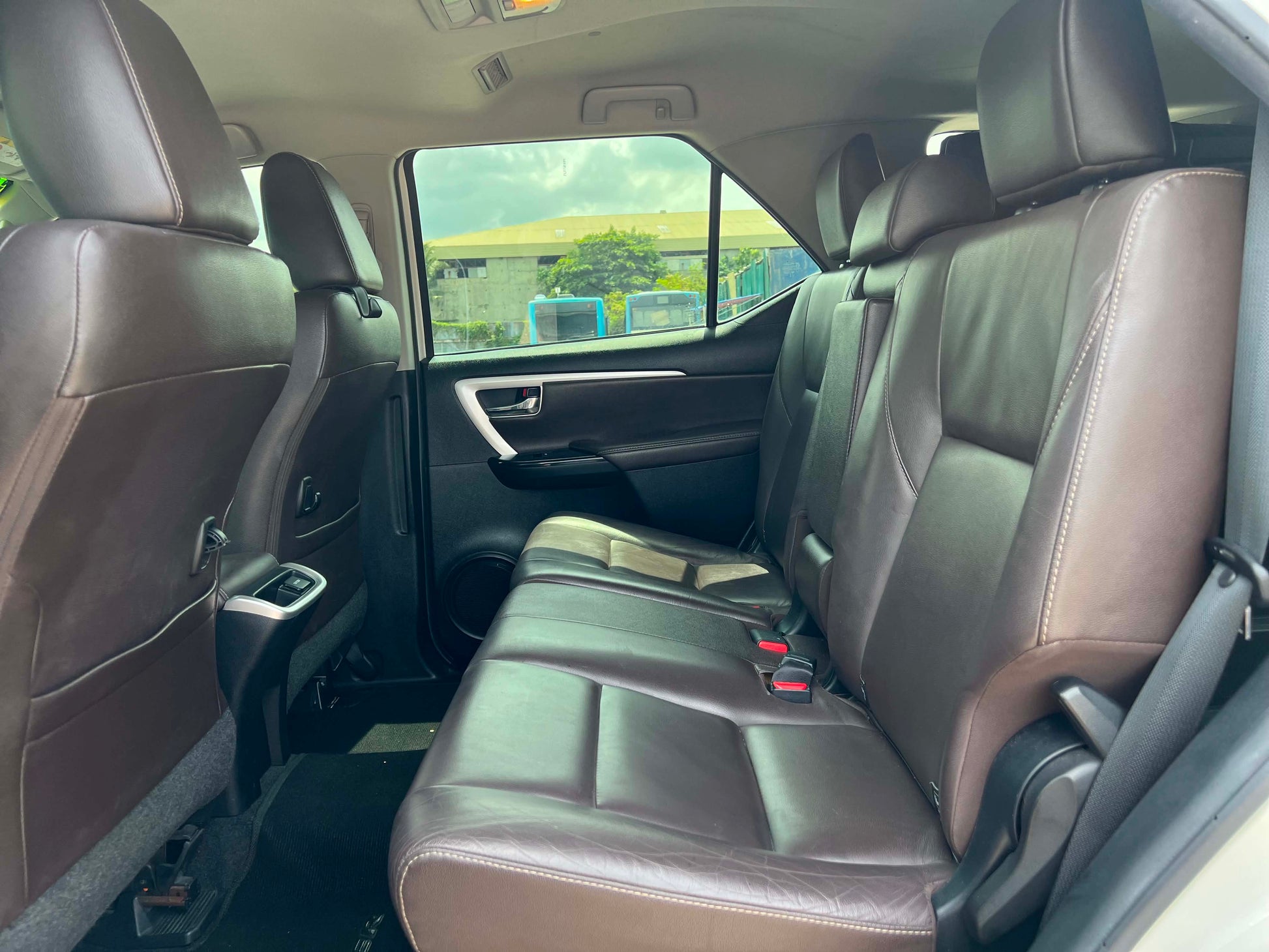2016 TOYOTA FORTUNER 2.4L V 4X2 AUTOMATIC TRANSMISSION TOYOTA