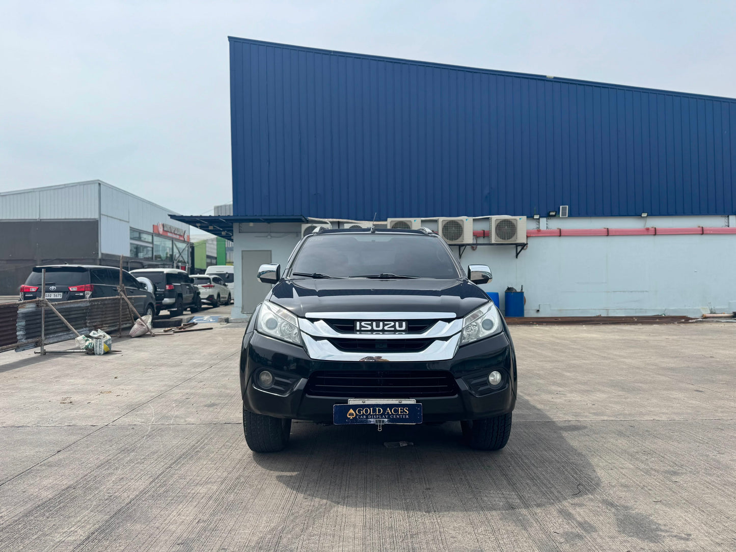 2015 ISUZU MUX LSA 2.4L AUTOMATIC TRANSMISSION Gold Aces Car Display Center