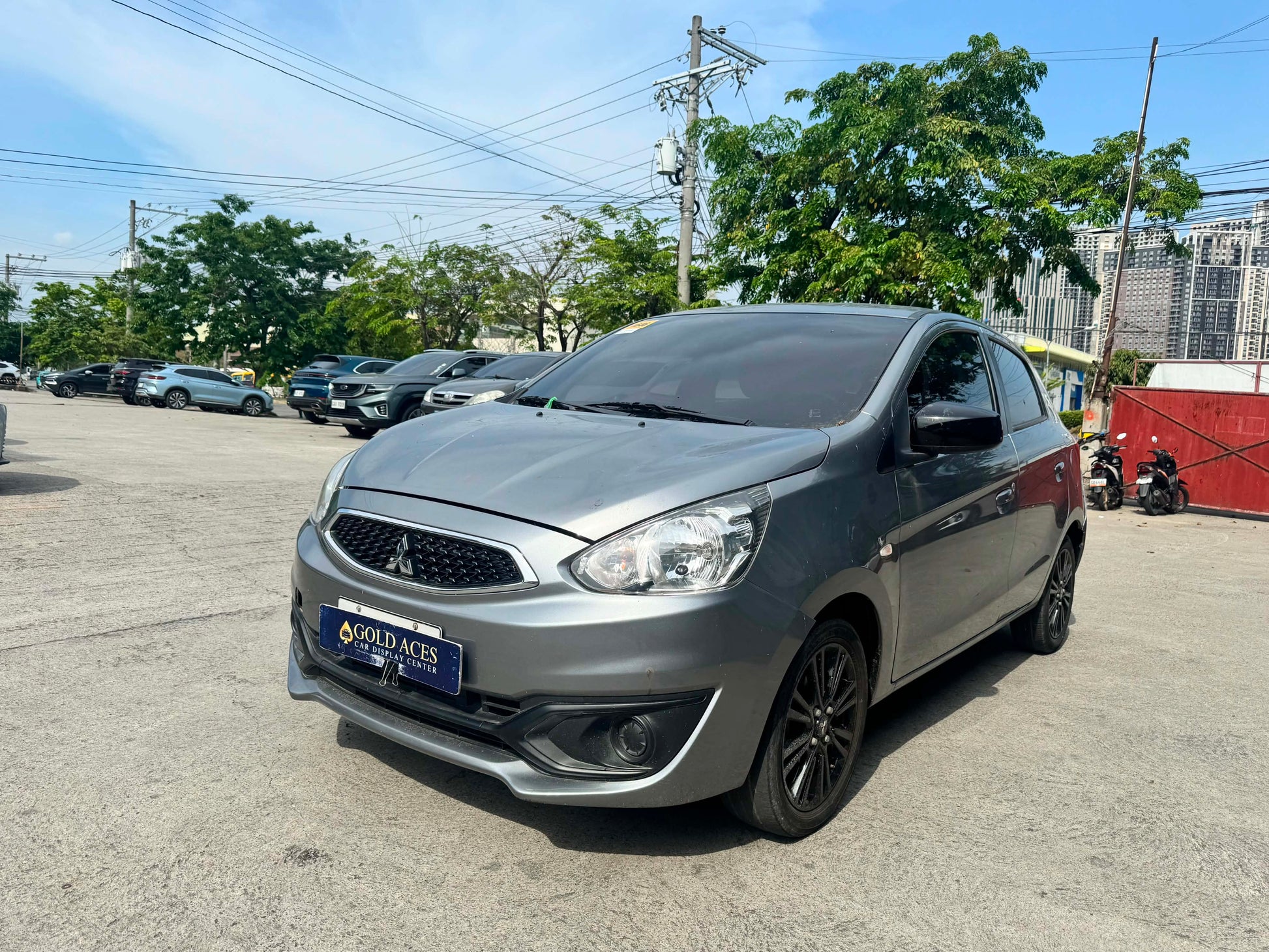 2023 MITSUBISHI MIRAGE HATCHBACK GLX 1.2L AUTOMATIC TRANSMISSION Gold Aces Car Display Center