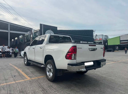 2018 TOYOTA HILUX G 2.4L AUTOMATIC TRANSMISSION Gold Aces Car Display Center