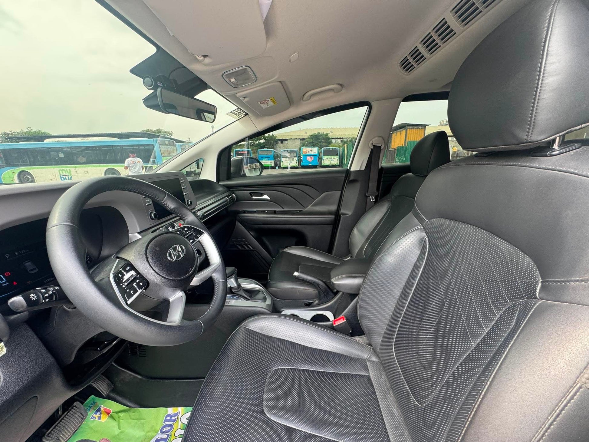 2023 HYUNDAI STARGAZER 1.5 GLS PREMIUM GAS AUTOMATIC TRANSMISSION HYUNDAI