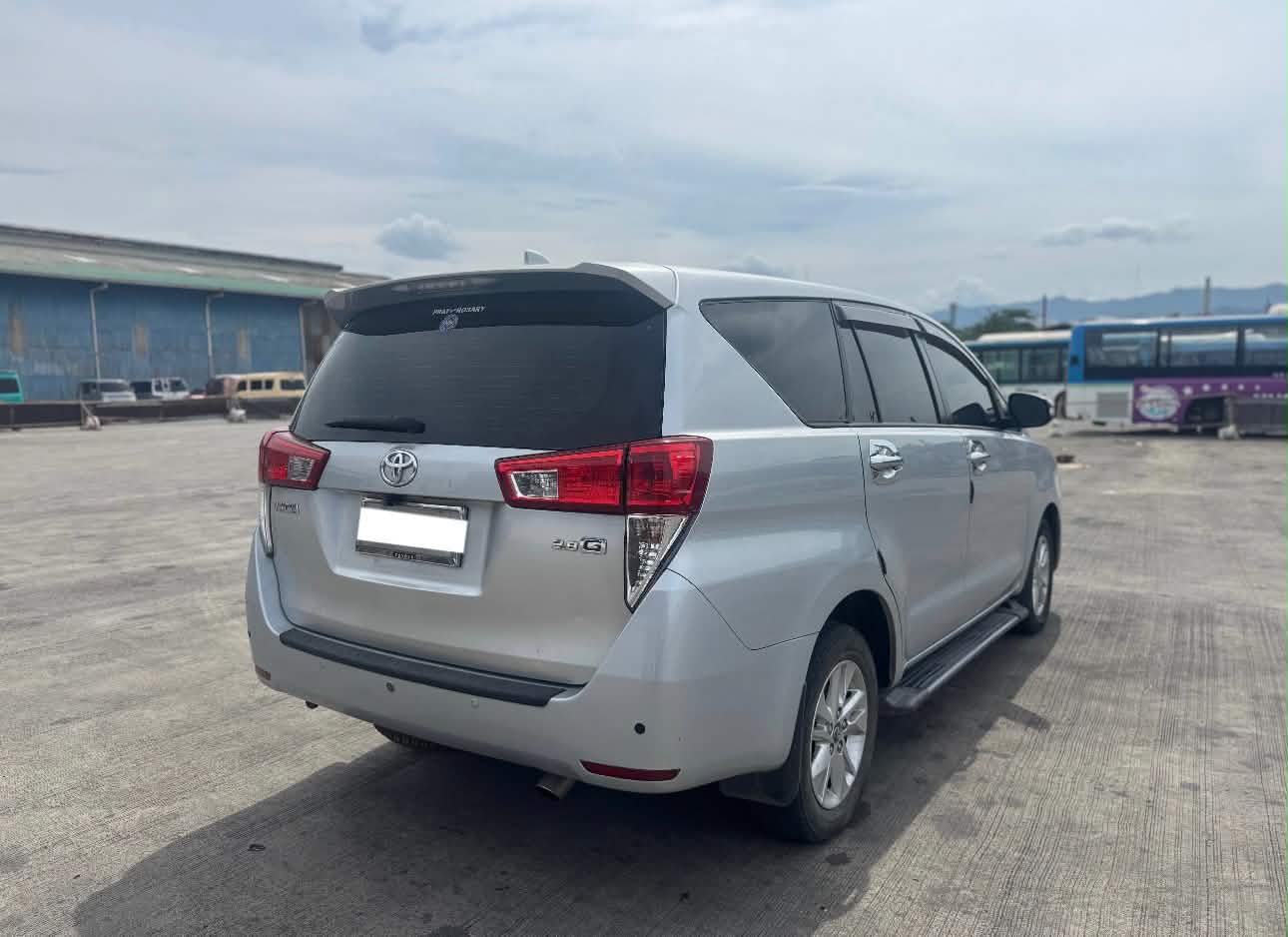 2016 TOYOTA INNOVA 2.8L G DSL AUTOMATIC TRANSMISSION Gold Aces Car Display Center