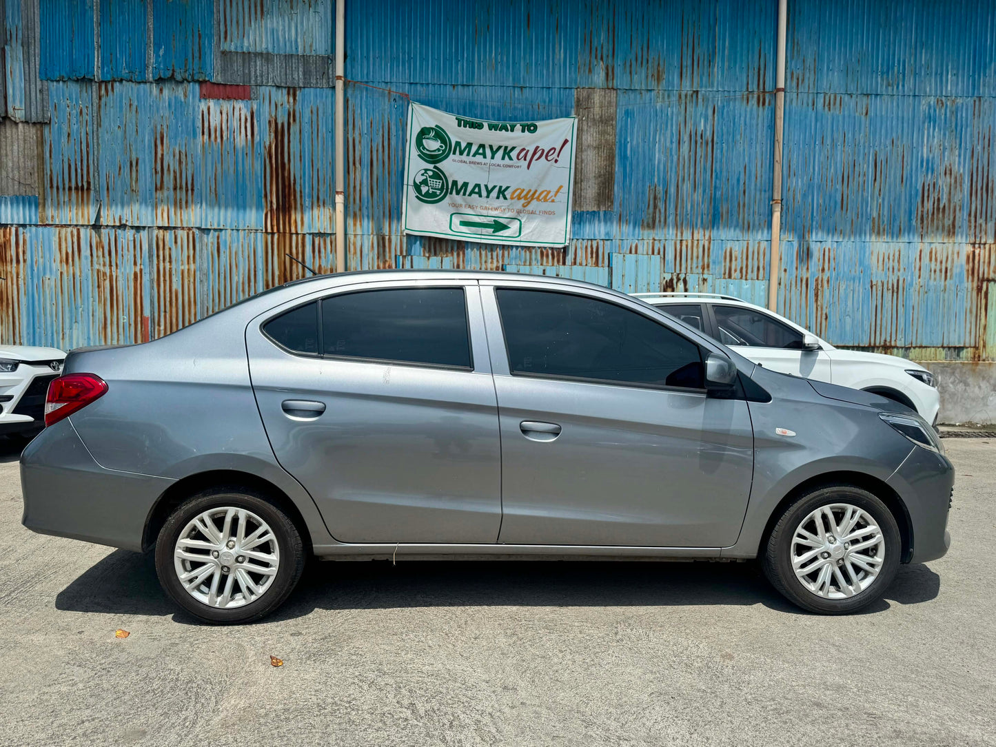 2025 MITSUBISHI MIRAGE G4 GLX 1.2L CVT AUTOMATIC TRANSMISSION (7T KMS Only!) Gold Aces Car Display Center